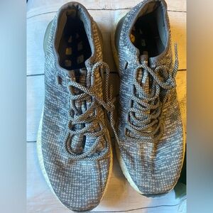 Adidas PureBoost Mens Size US 10.5 Gray Low Top Synthetic Athletic Sneakers